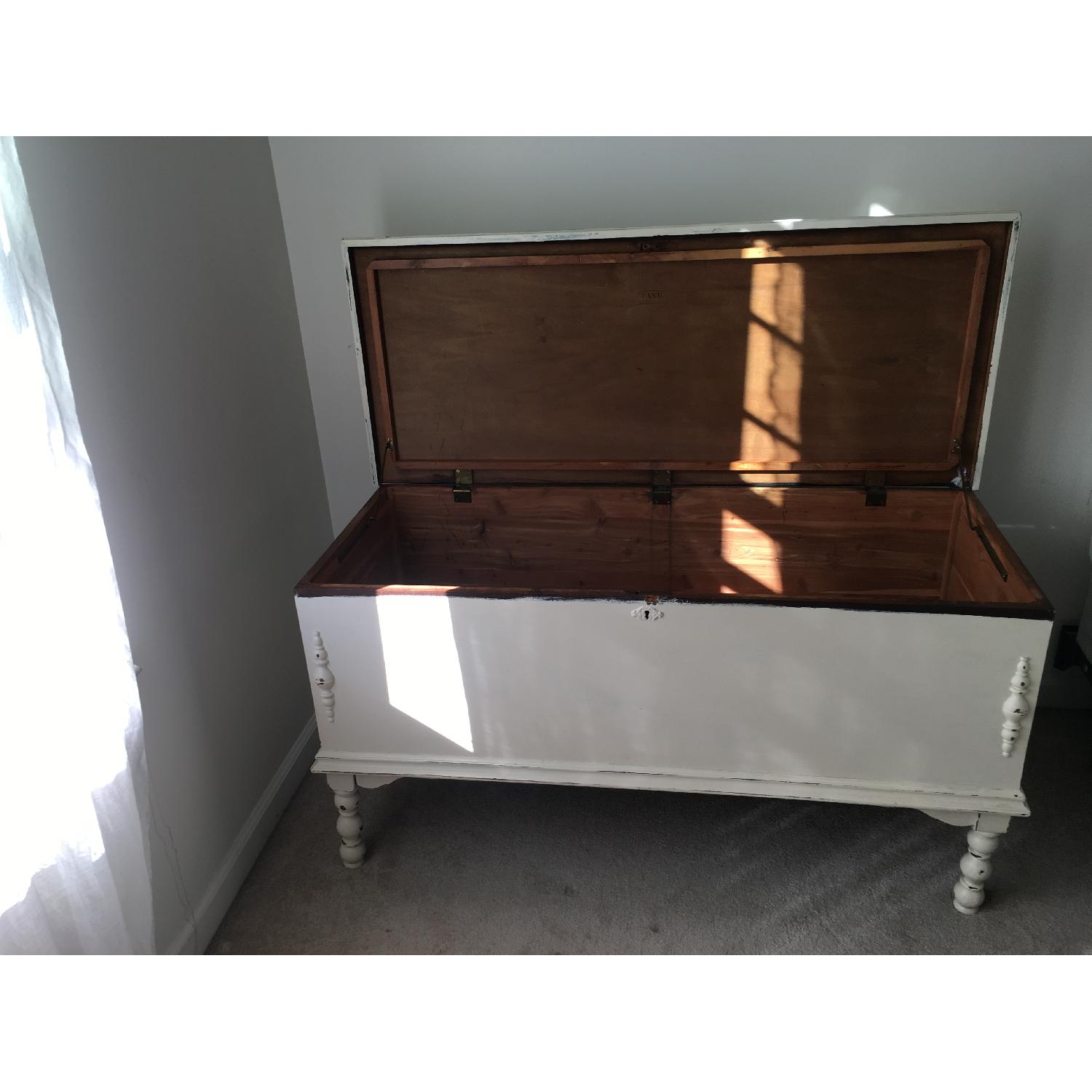 Vintage Lane Cedar Hope Chest - image-8