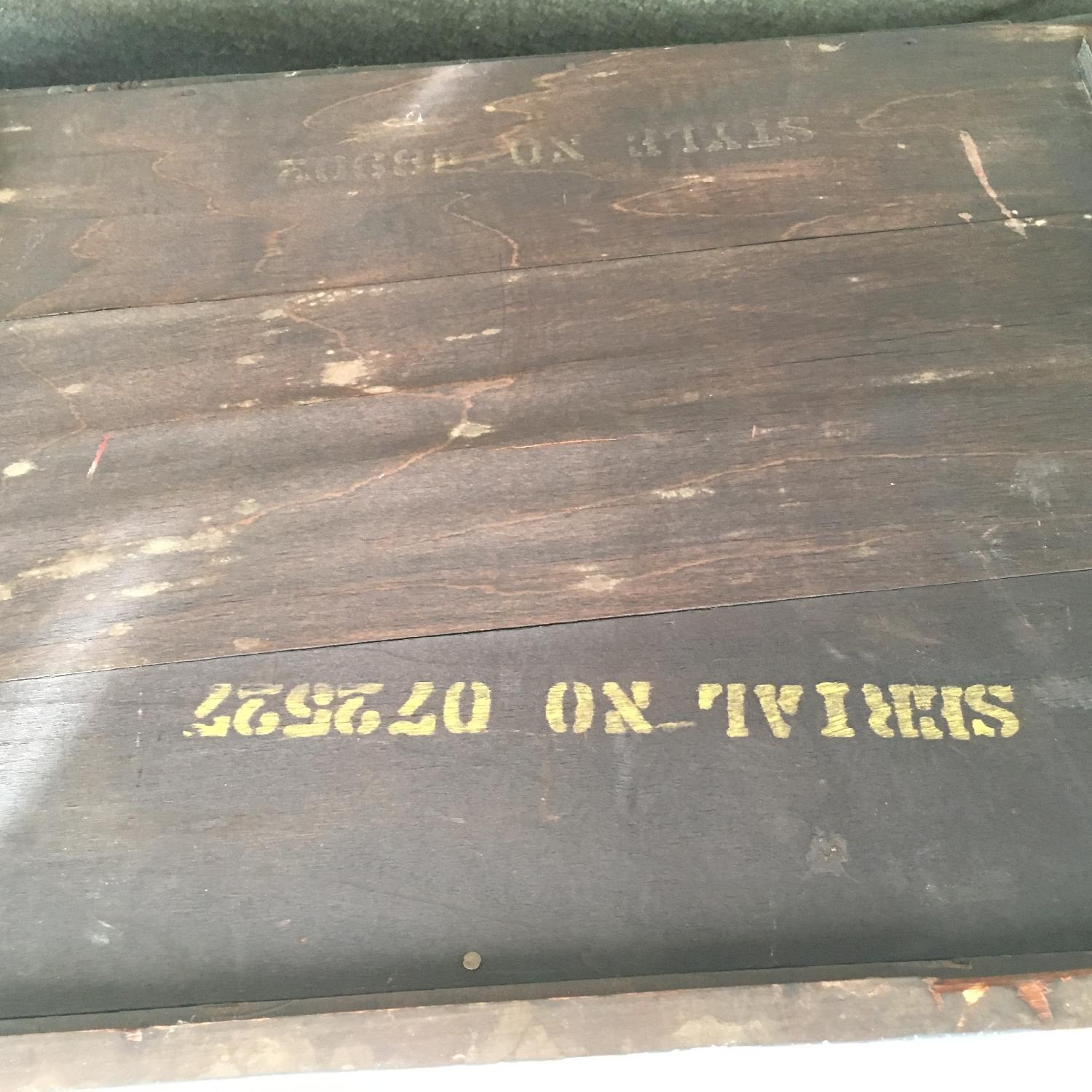 Vintage Lane Cedar Hope Chest - image-13