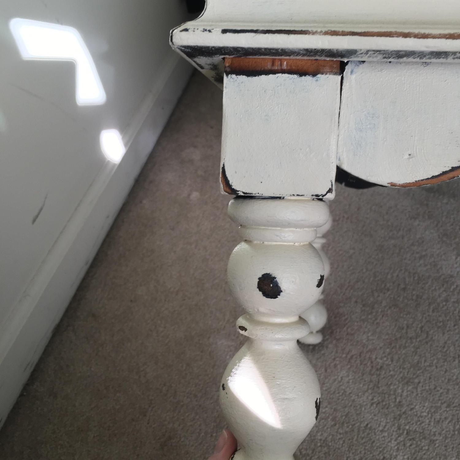 Vintage Lane Cedar Hope Chest - image-15