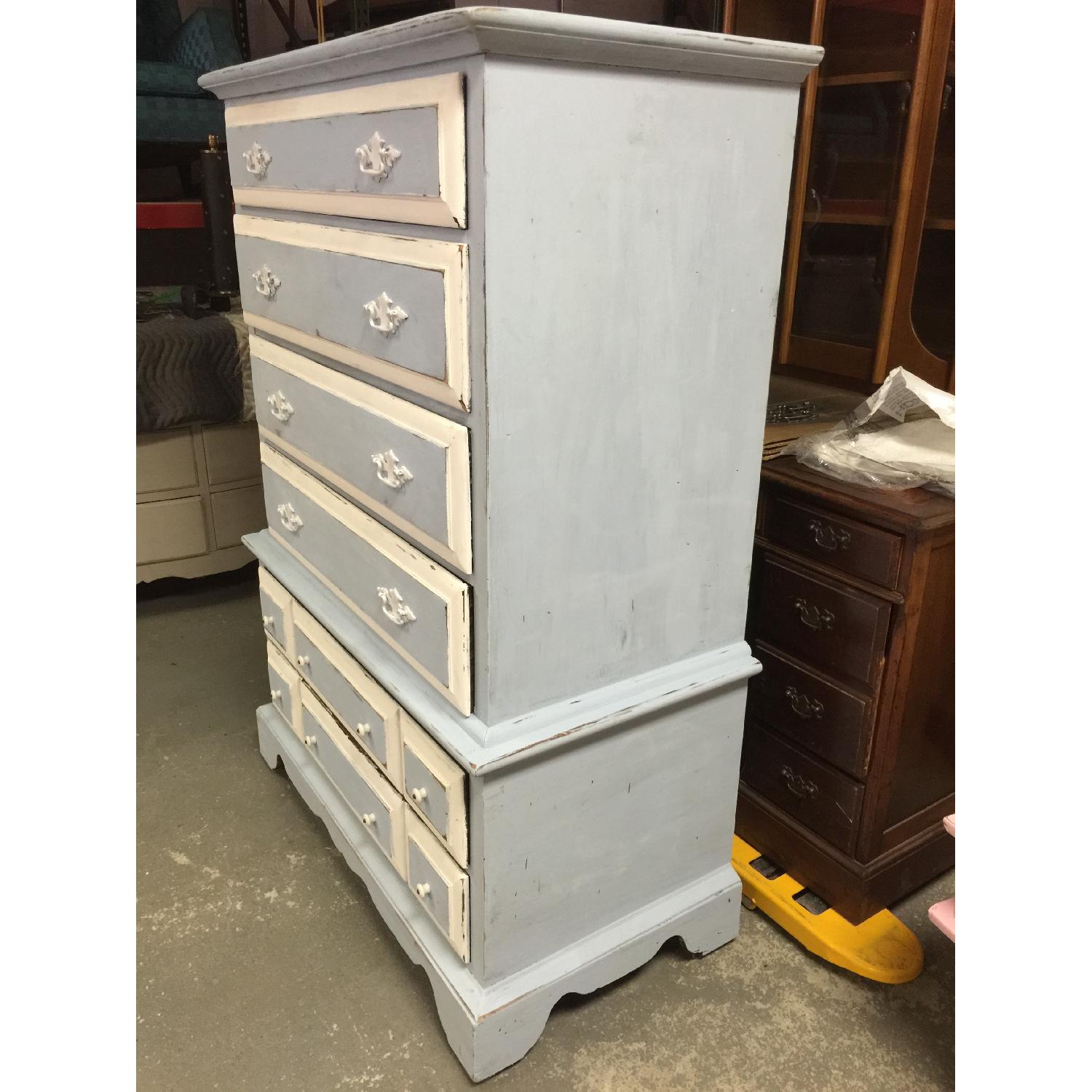 Vintage 6 Drawer Dresser Painted In Shabby Chic Style - image-8