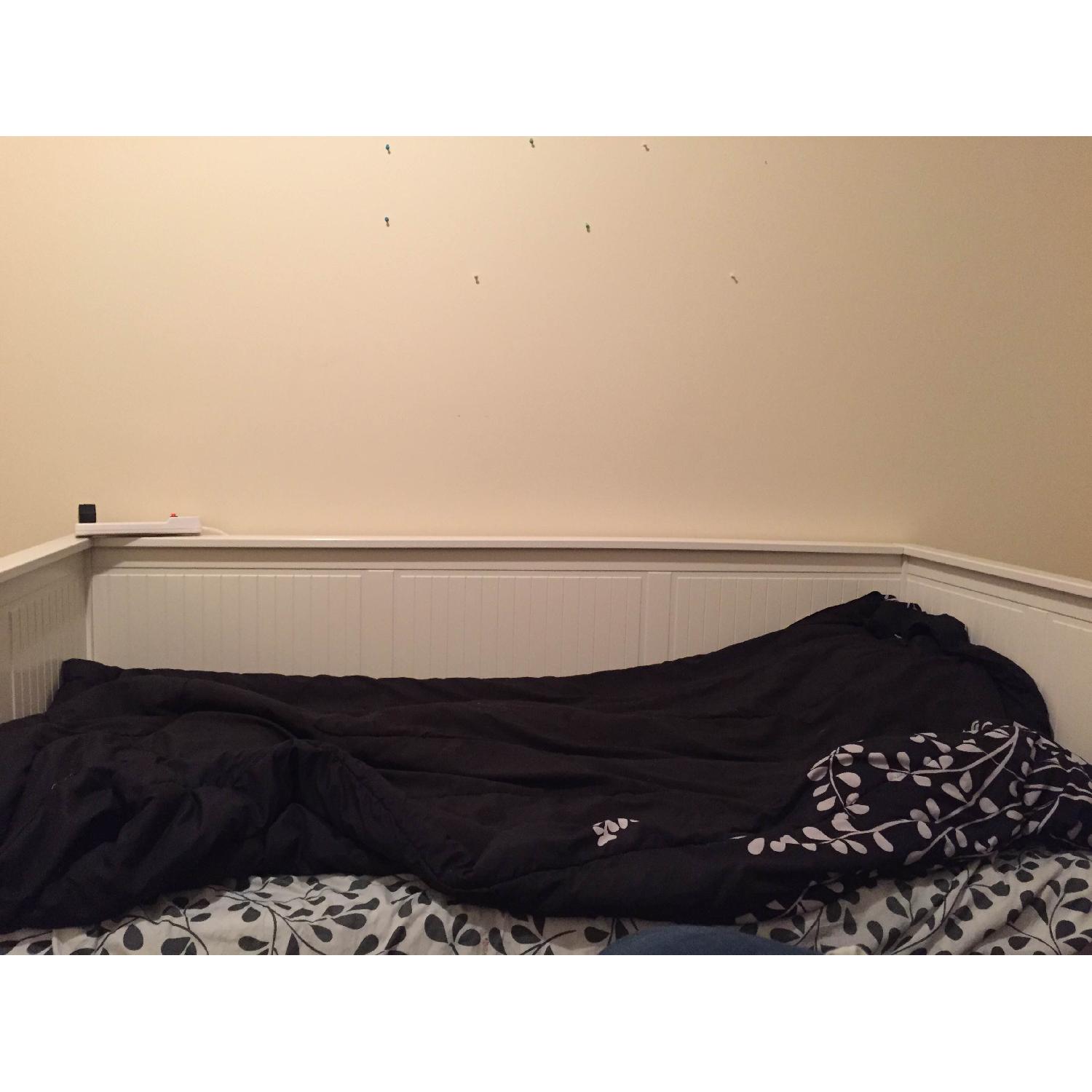 Ikea Daybed - image-1