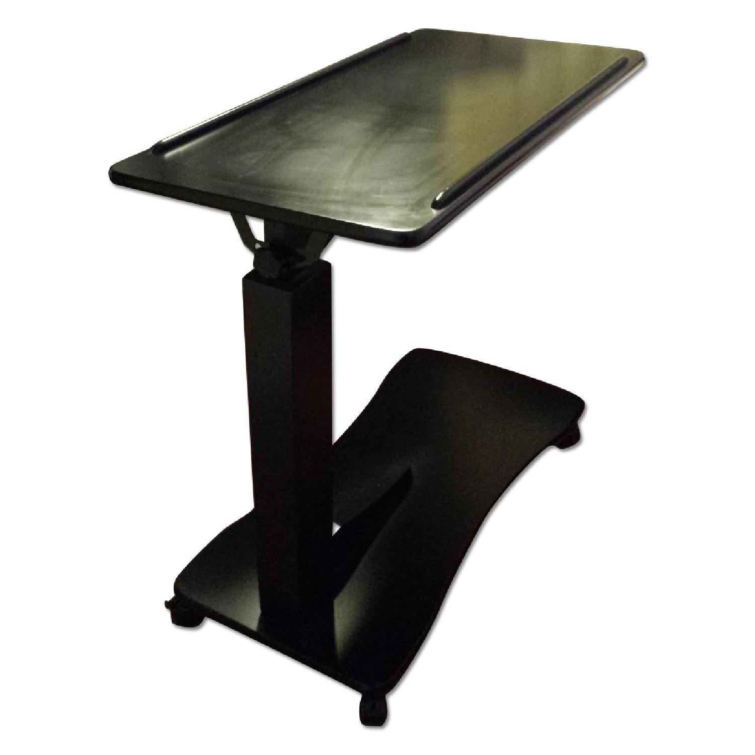 Mobile Bedside Table AptDeco