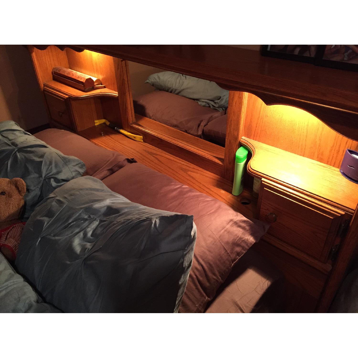 Solid Oak 3 Piece Bedroom Set - image-1