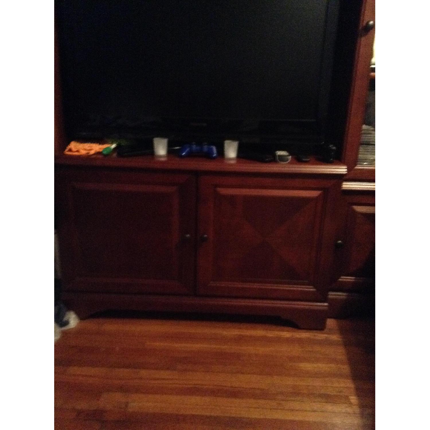 Raymour & Flanigan Entertainment Unit - image-7