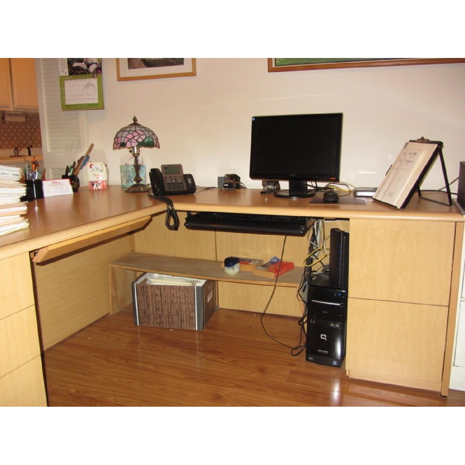 Desk with Return - image-1