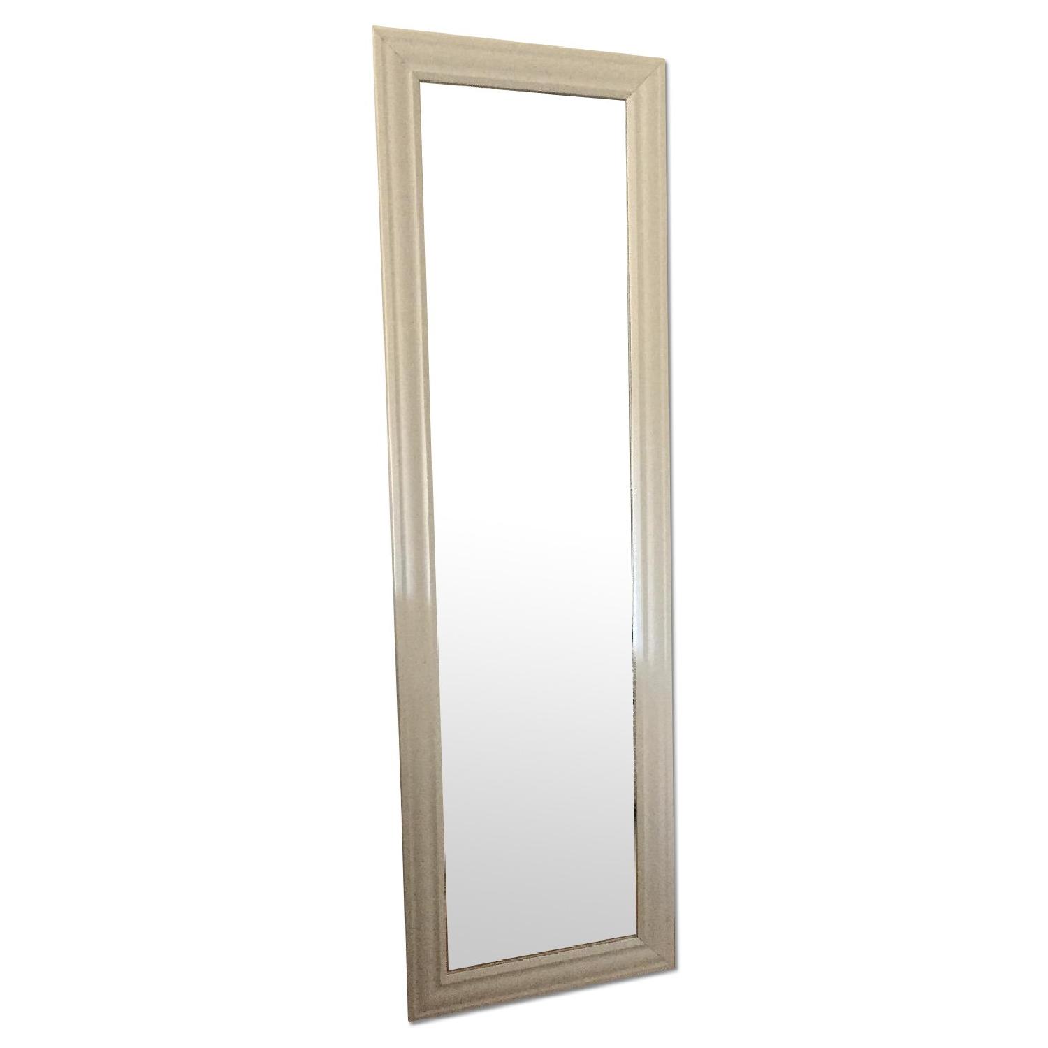 Bed Bath & Beyond Door Hanging Mirror - image-0