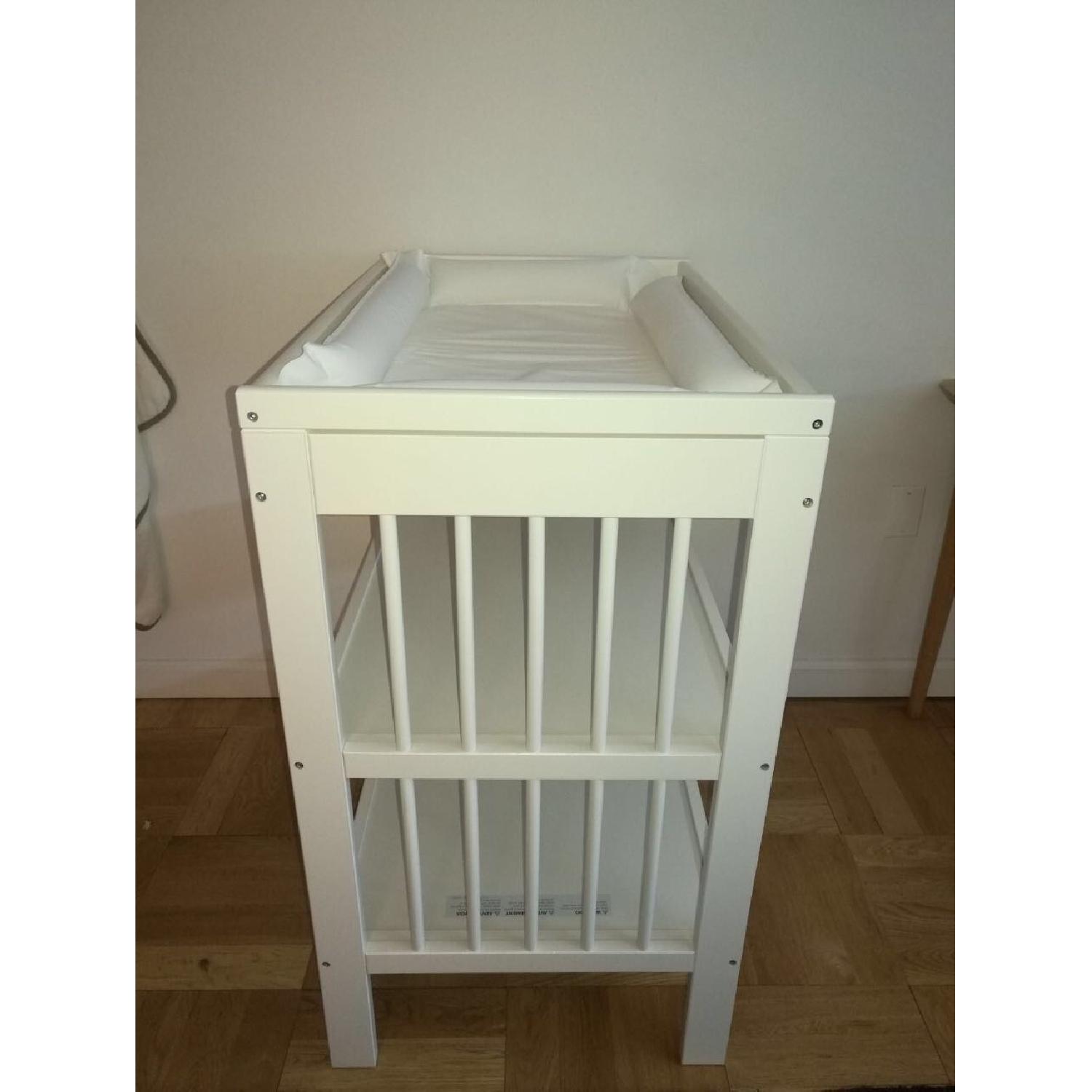 Ikea White Gulliver Changing Table AptDeco