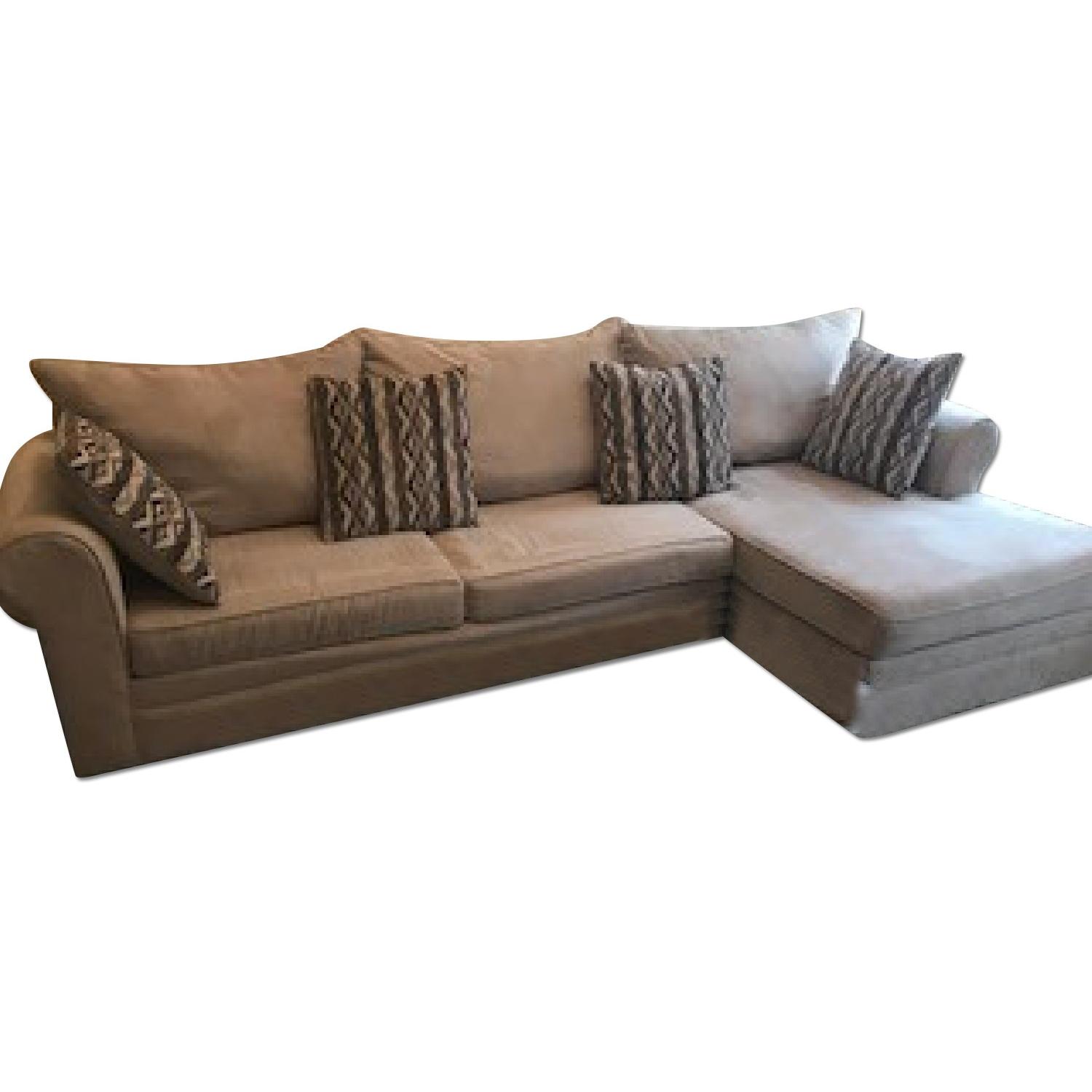 Bob's Venus 2 Piece Left Arm Facing Sectional AptDeco