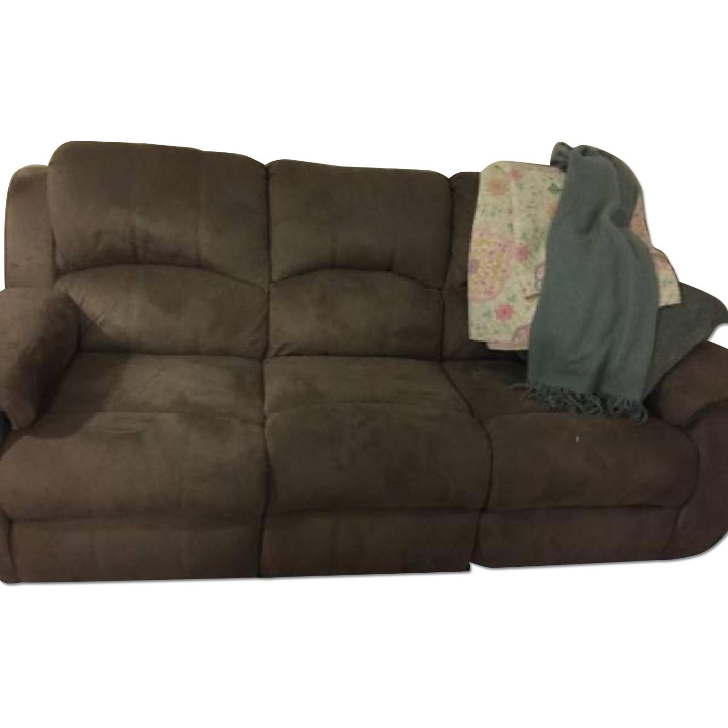 Huffman Koos Furniture Rio Grande Reclining Sofa - image-0