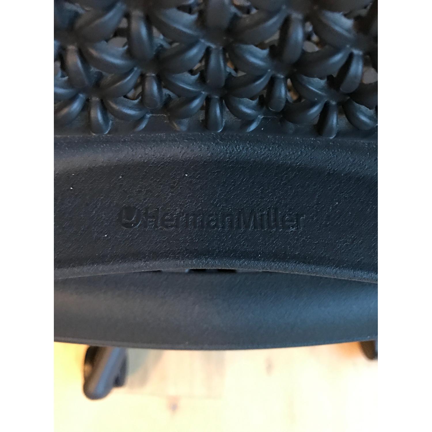 Herman Miller Celle Chair - image-5