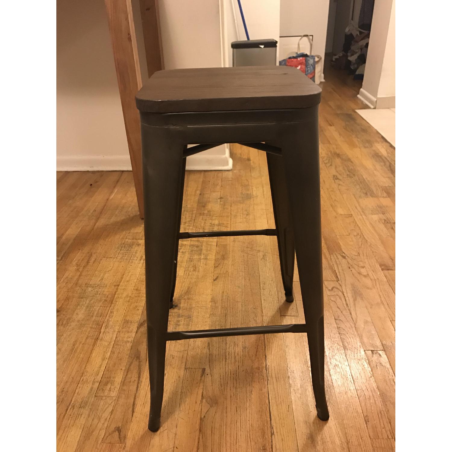 BTExpert Bar Stools - image-2