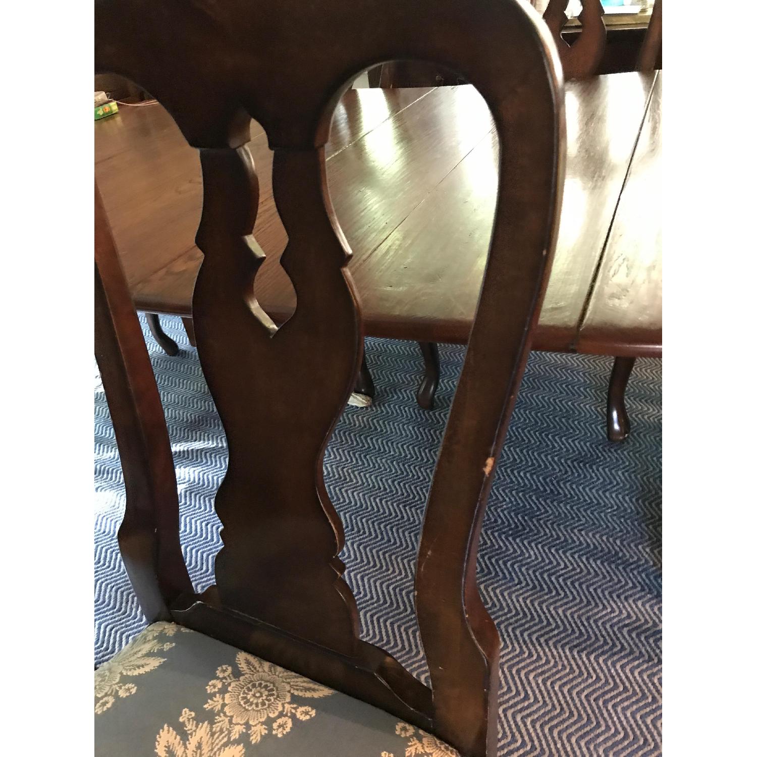 Pottery Barn Queen Anne Dining Chairs - image-4