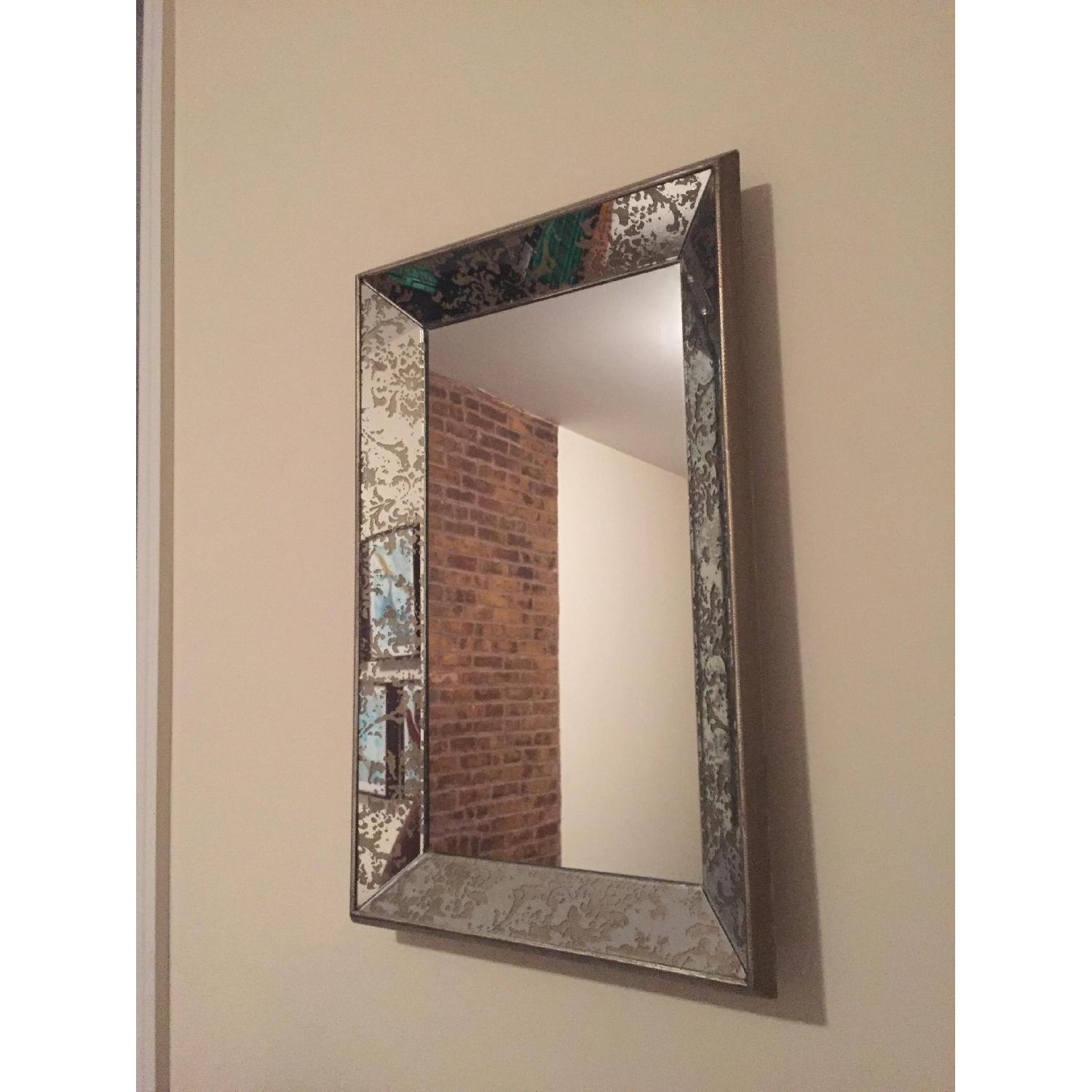 Accent Mirror - image-3