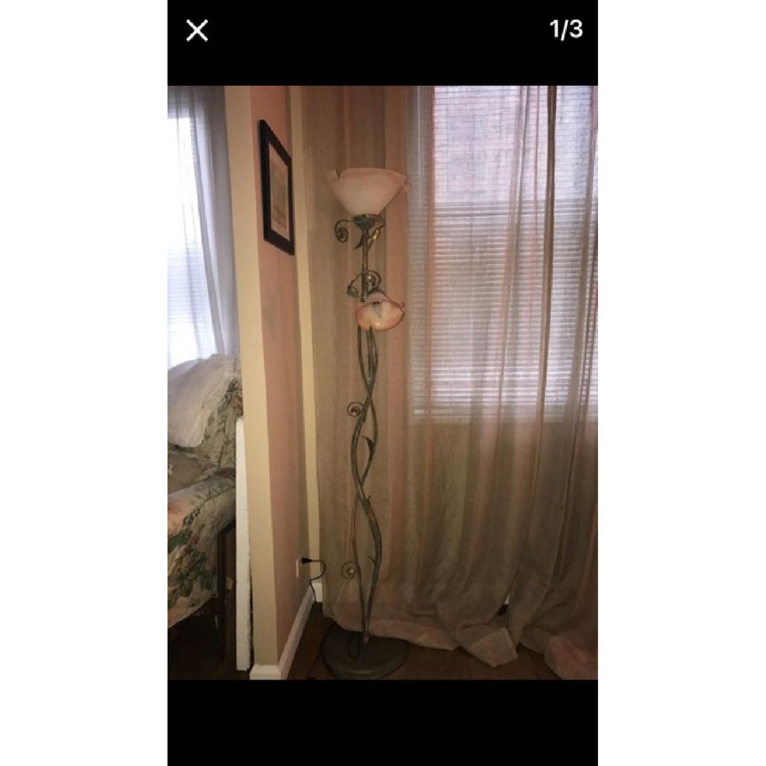 Flower Floor Lamp - image-2