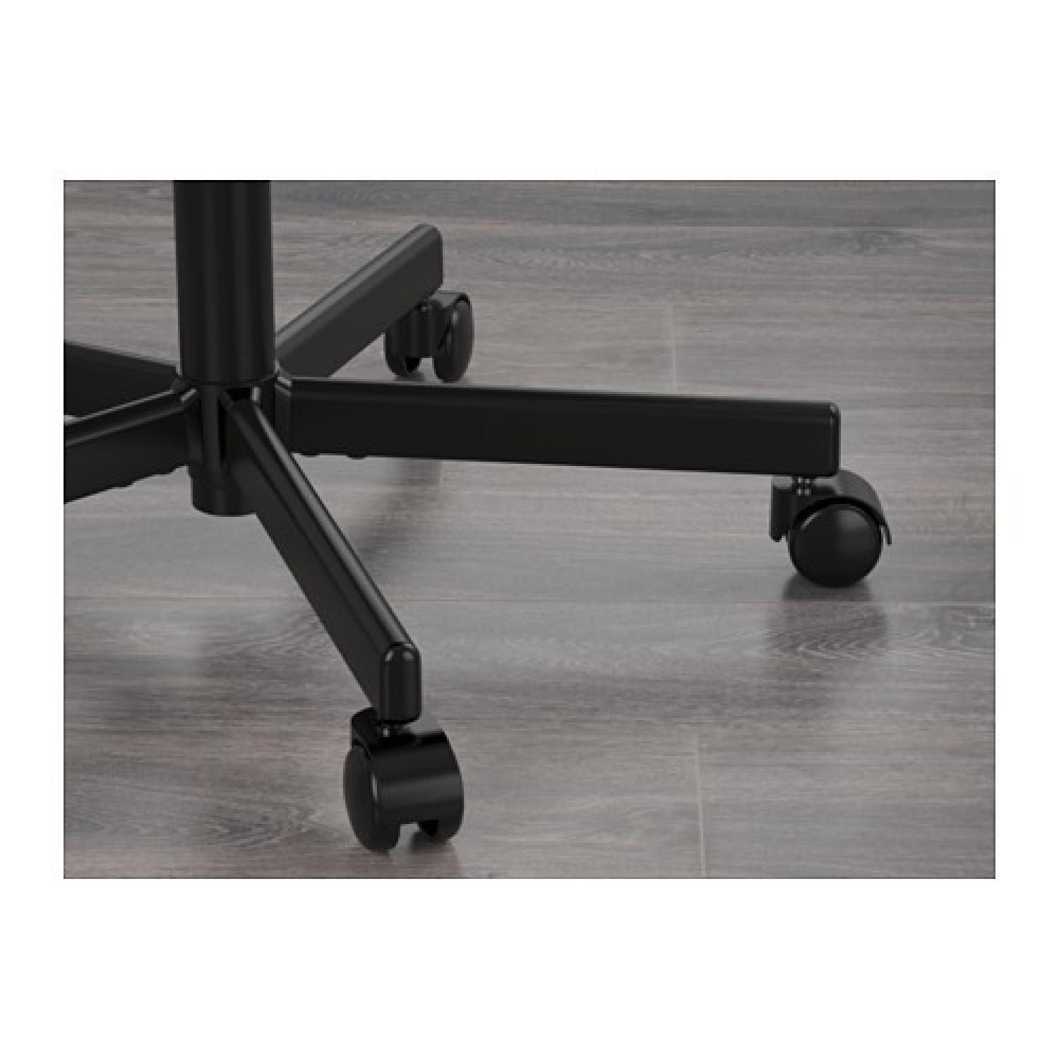 Ikea Renberget Swivel Chair in Bomstad Black - image-6