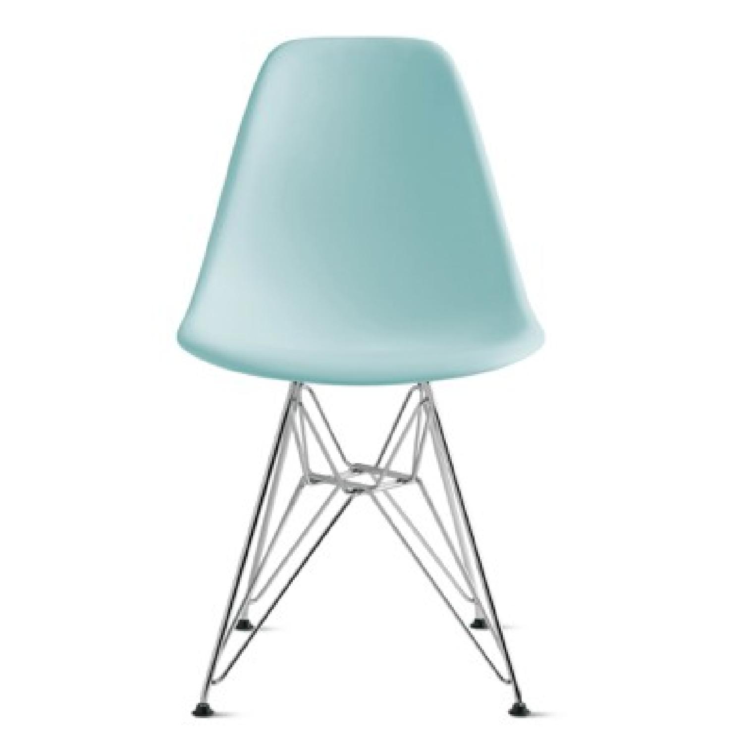 Eames Molded Plastic Wire Base Side Chair - image-4
