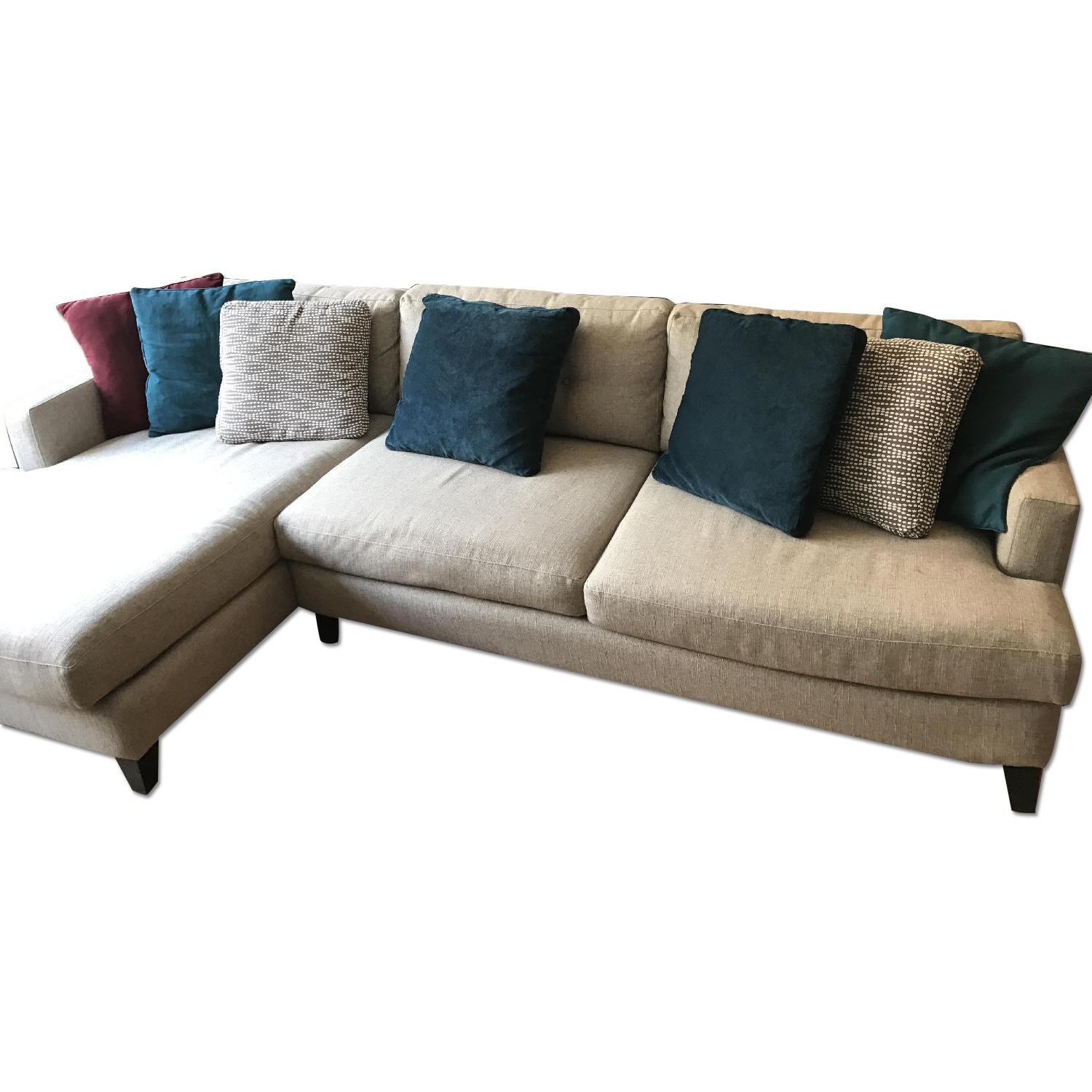Jennifer Convertibles 2Piece Sectional w/ Chaise Lounge AptDeco