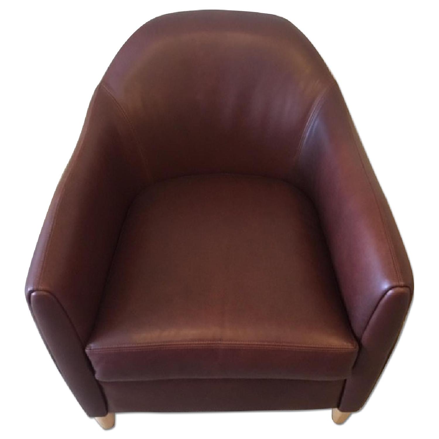 West Elm Raif Leather Club Chair Aptdeco