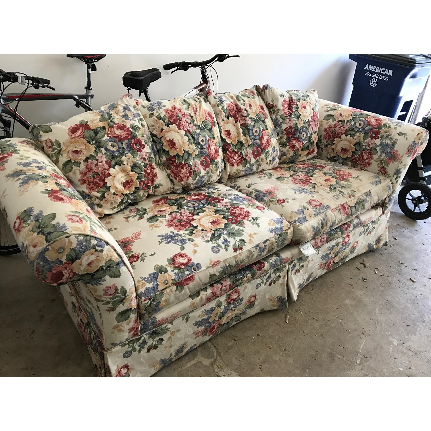 Pennsylvania House Floral Couch + Love Seat - image-7