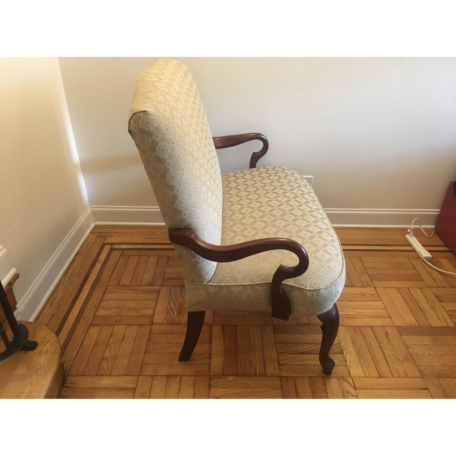 Gooseneck Settee - image-2