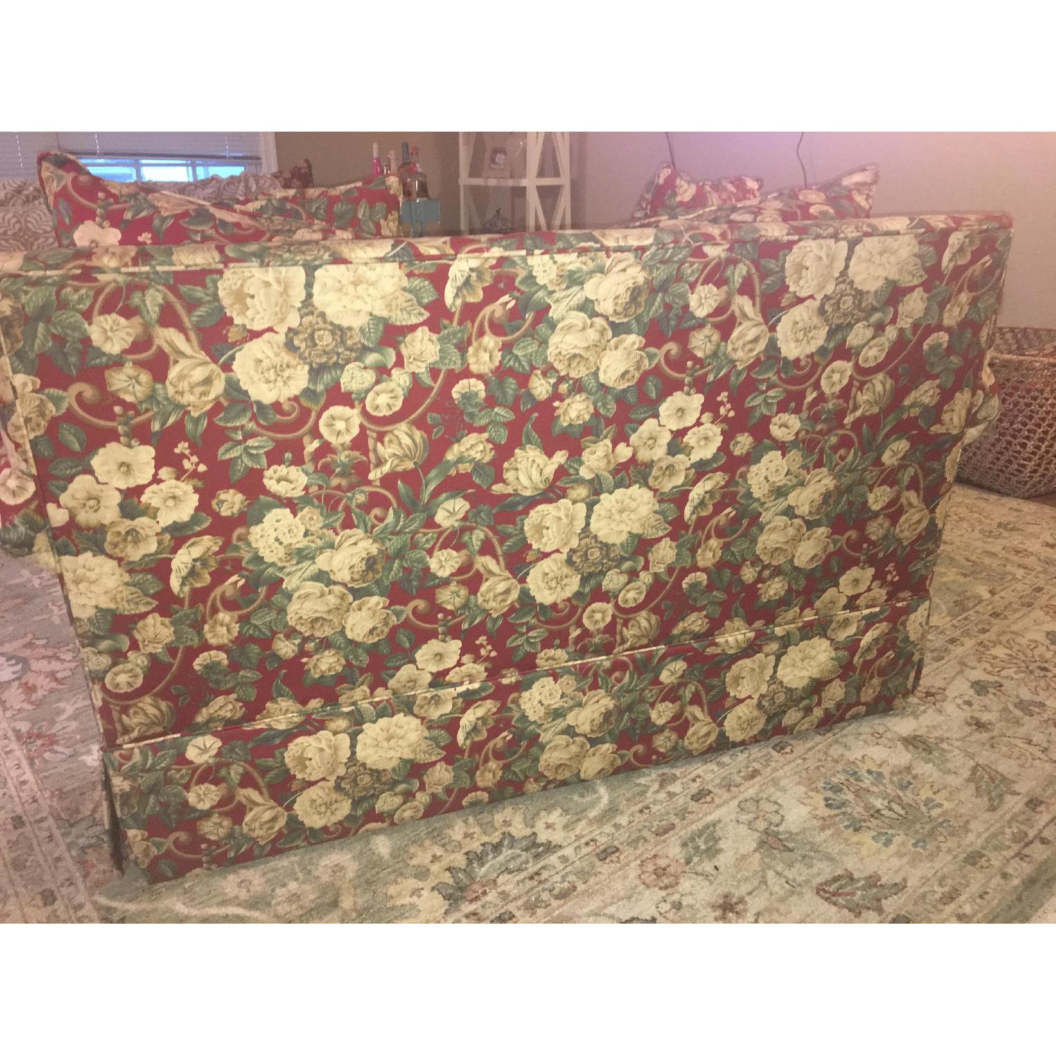 Ethan Allen Red Floral Loveseat - image-4