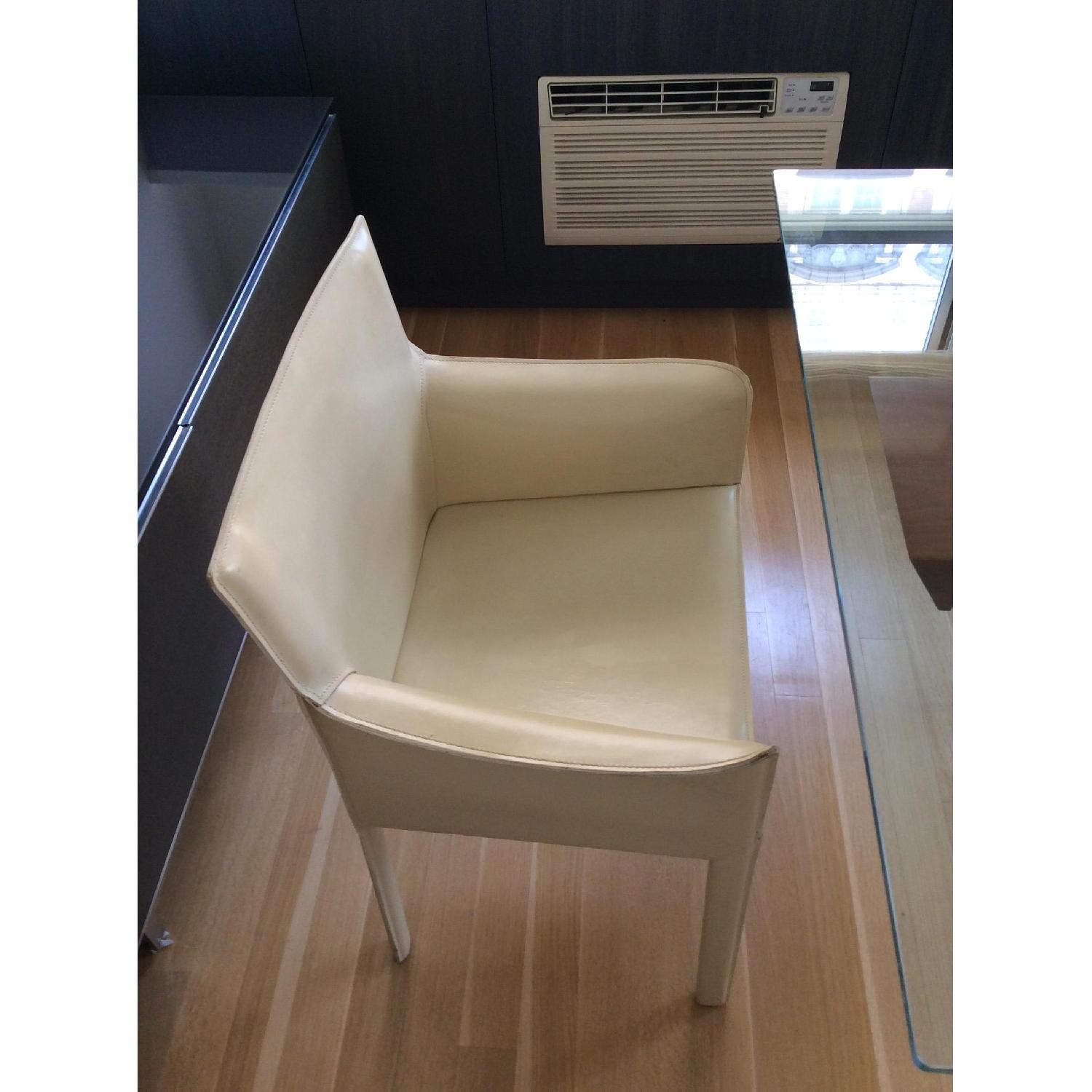 Italian Glass Table w/ 6 Leathers Chairs - image-6