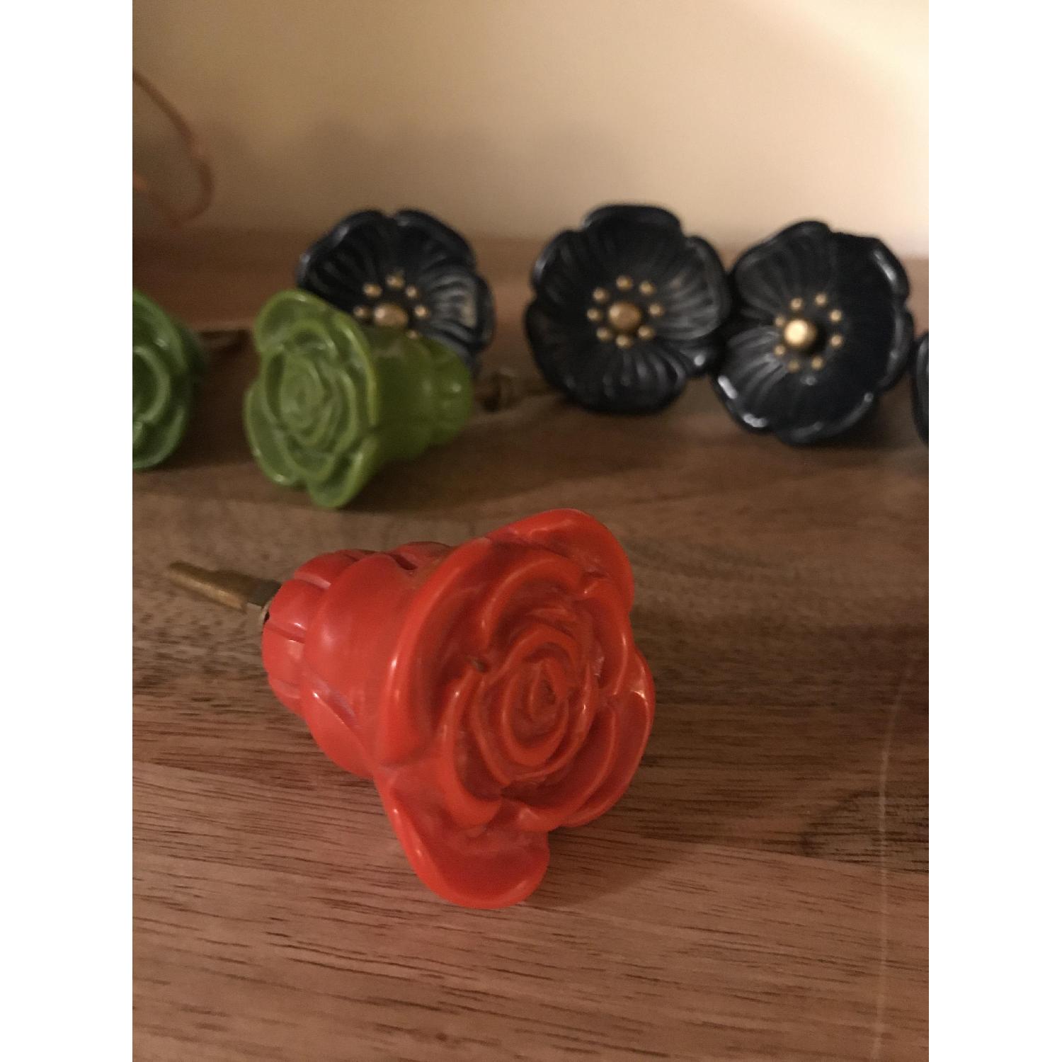 Anthropologie Floral Decorative Knob - image-3