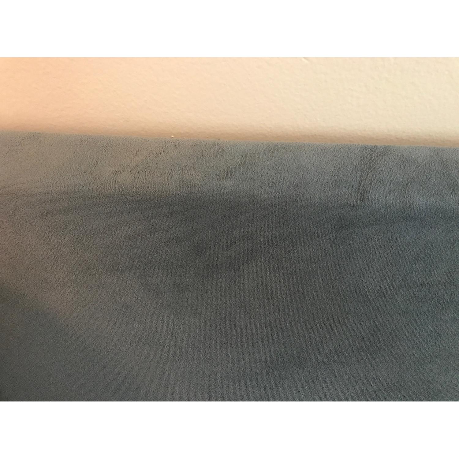 Bob's Queen Sleeper Sofa in Teal - image-8