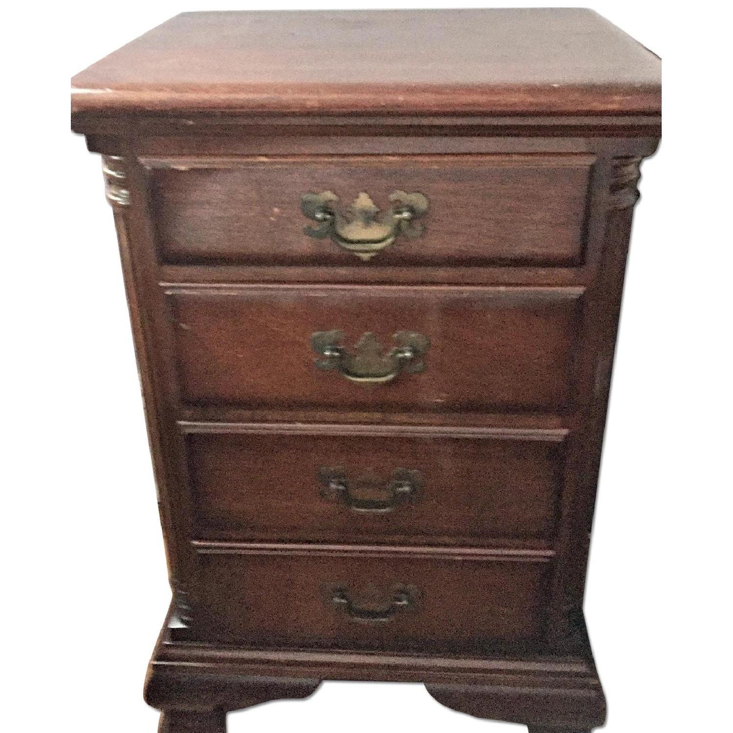 Vintage Kling Solid Mahagony Nightstand w/ 4 Drawers AptDeco