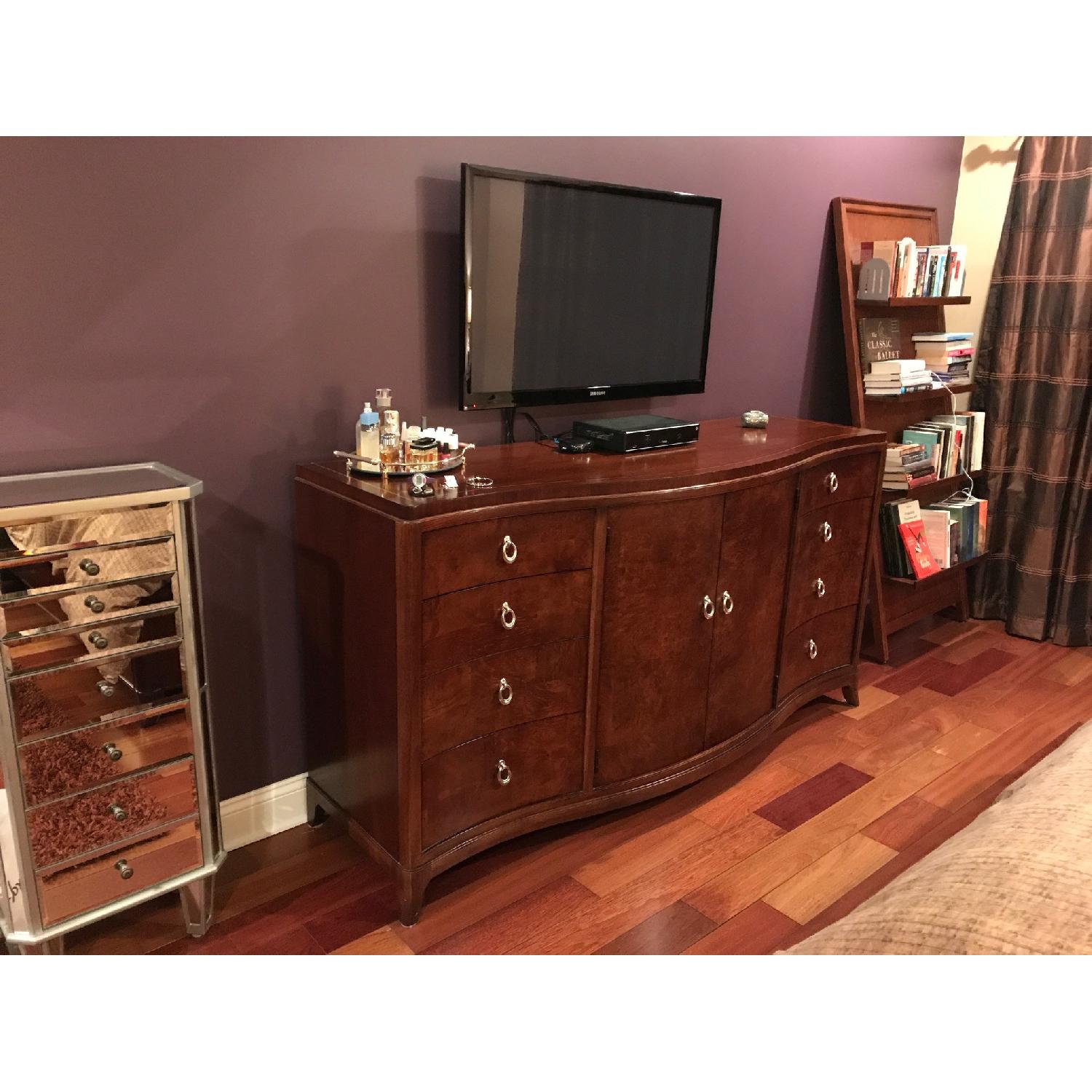 Thomasville Bogart Collection 6-Piece Bedroom Set - image-2