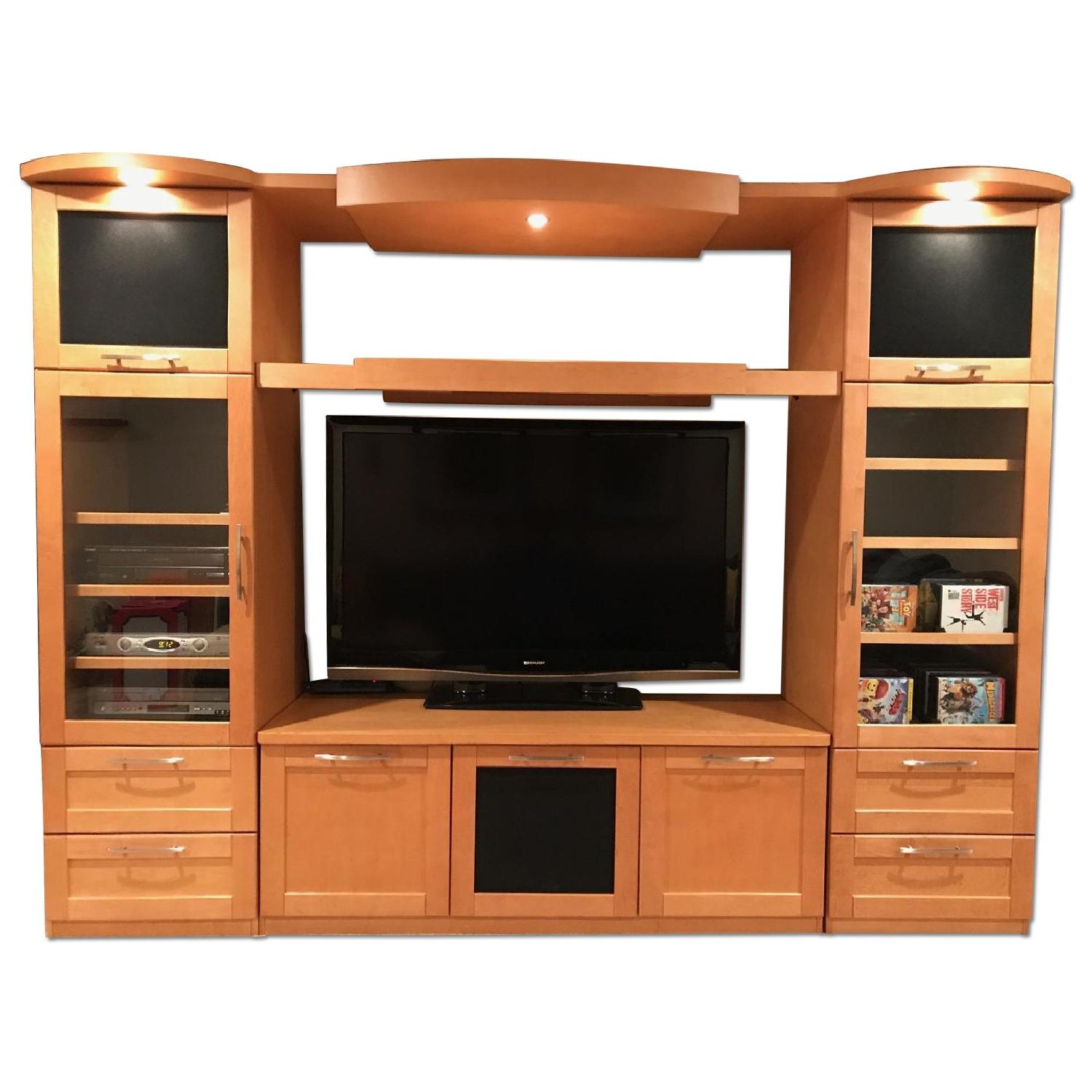 laurier-fine-furniture-contemporary-entertainment-center-aptdeco