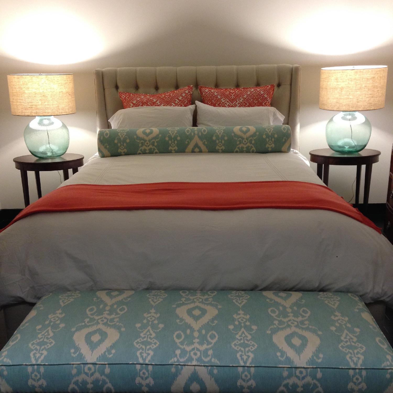 Regina Andrews Seeded Vessel Table Lamp - image-5