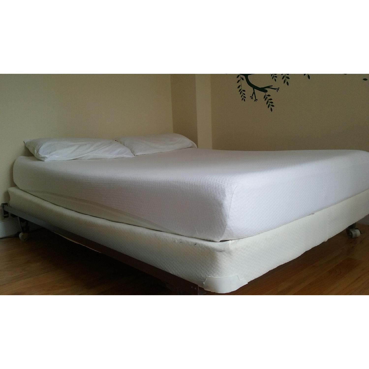 Queen Size Plaform Bed Frame - image-1