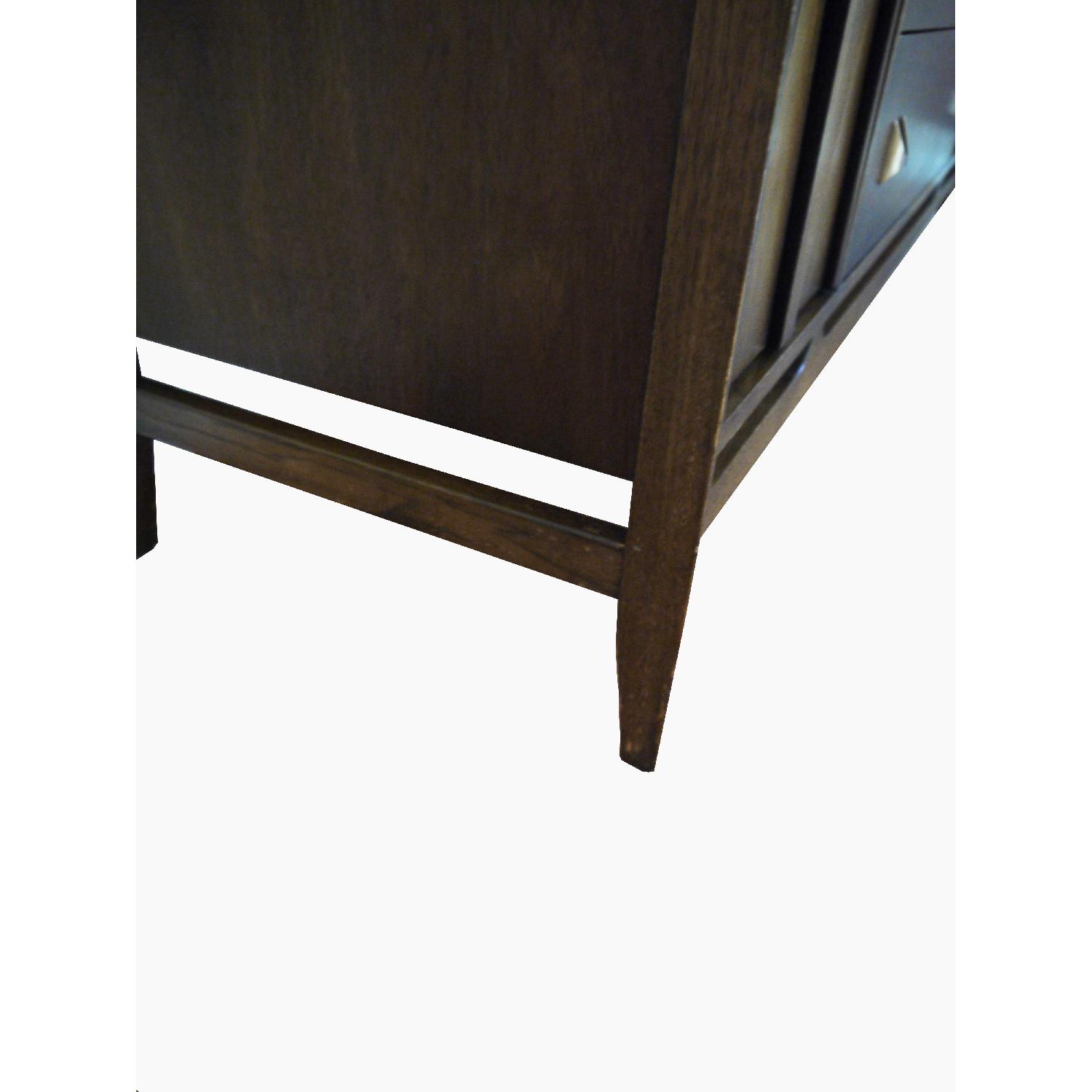 Broyhill Brasilia Premium Credenza - image-8