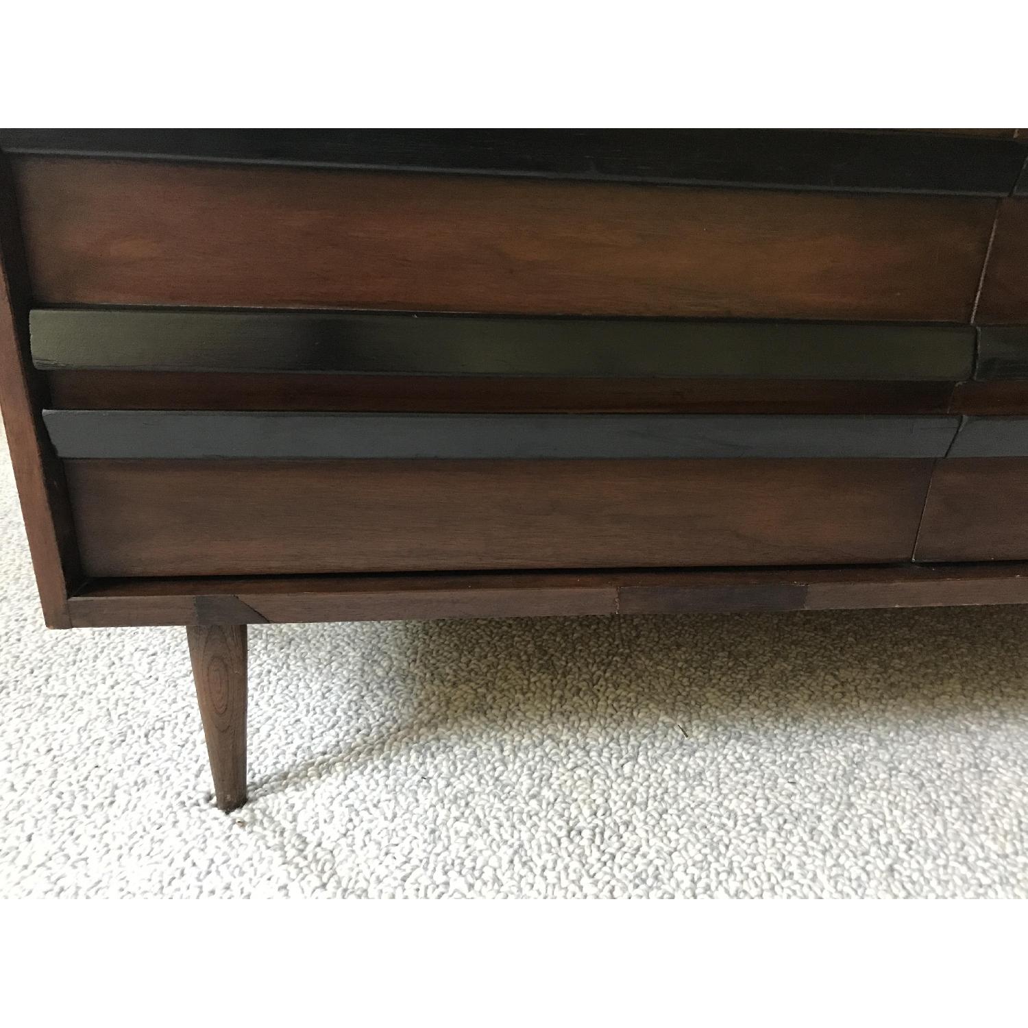 Bassett Mid Century Modern Dresser/Credenza - image-5