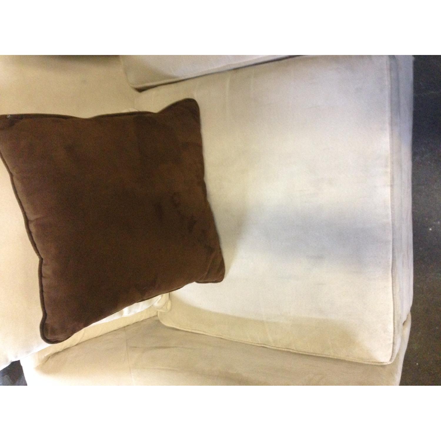 Fusion Furniture Sofa - image-2