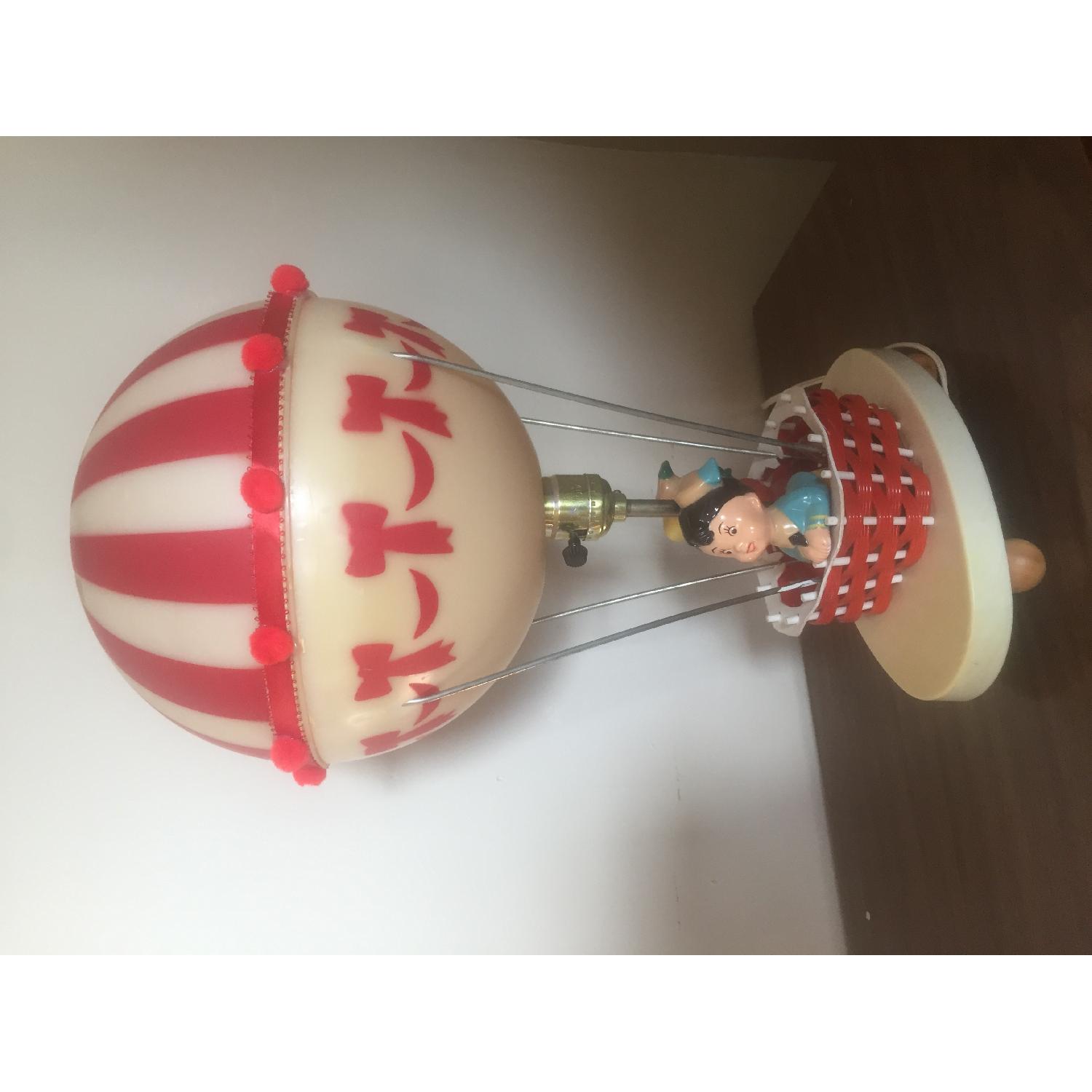 The Dolly Toy Co Red & White Hot Air Baloon Kitsch 3 Way Table Lamp - image-1