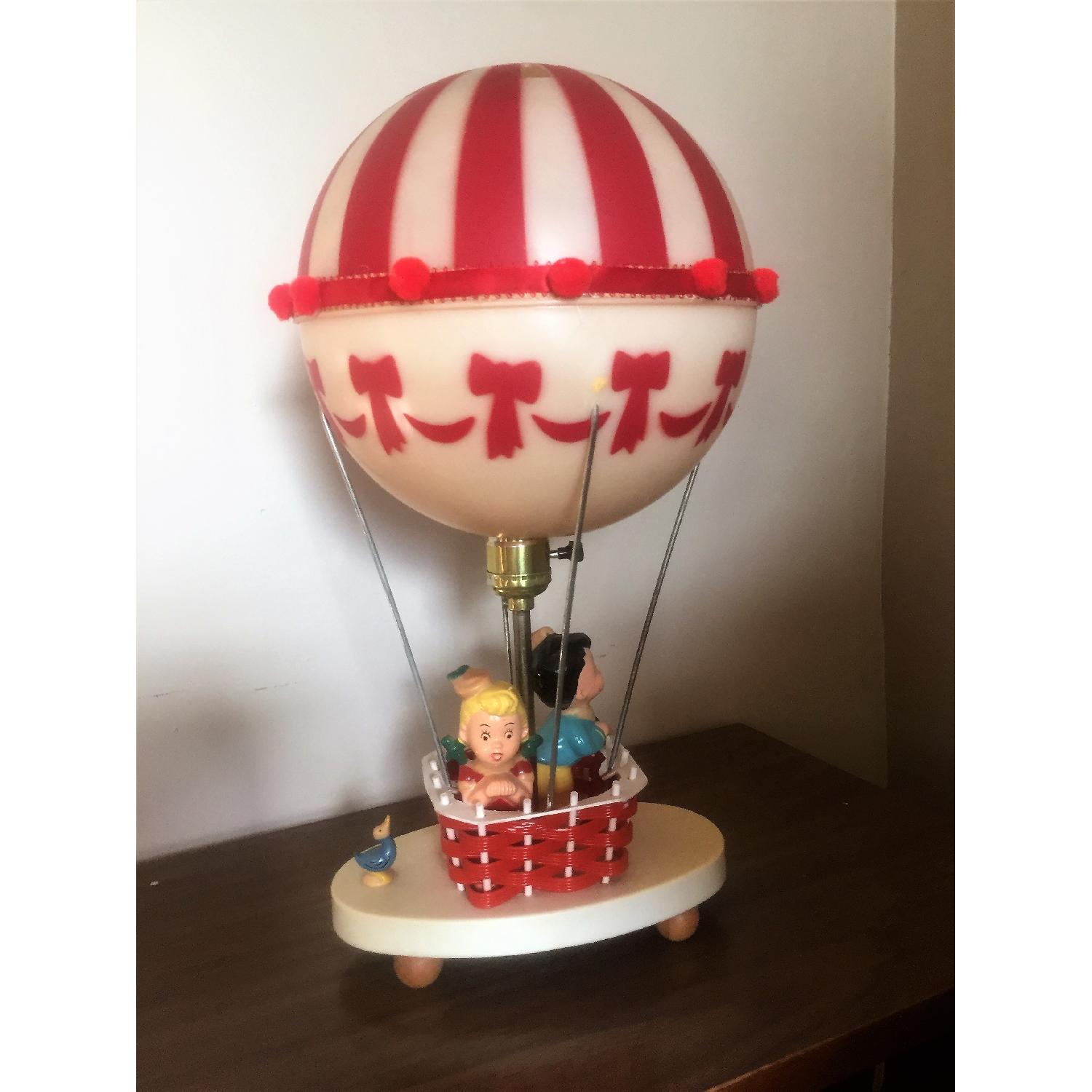 The Dolly Toy Co Red & White Hot Air Baloon Kitsch 3 Way Table Lamp - image-2