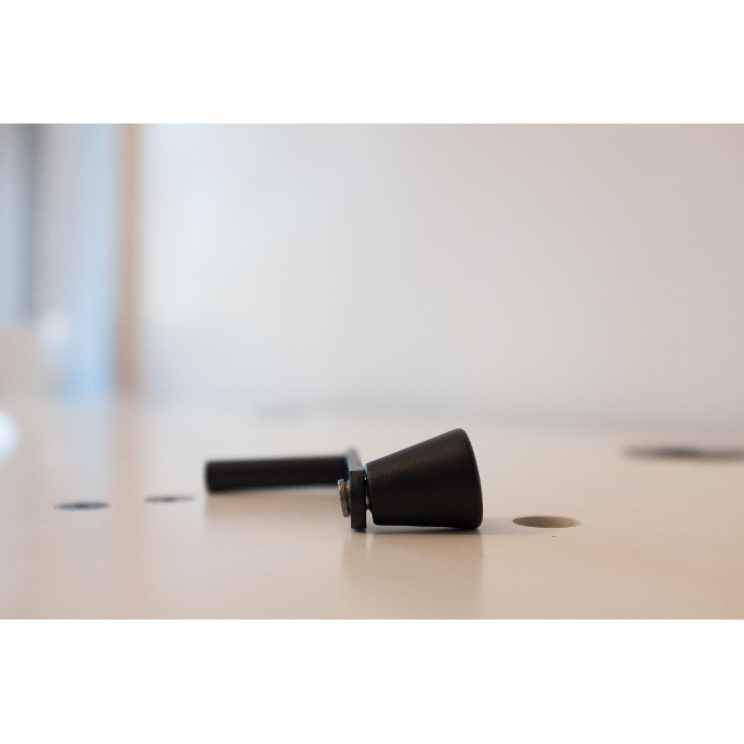 Biomorph Flexo Level 3 Standing Desk - image-10