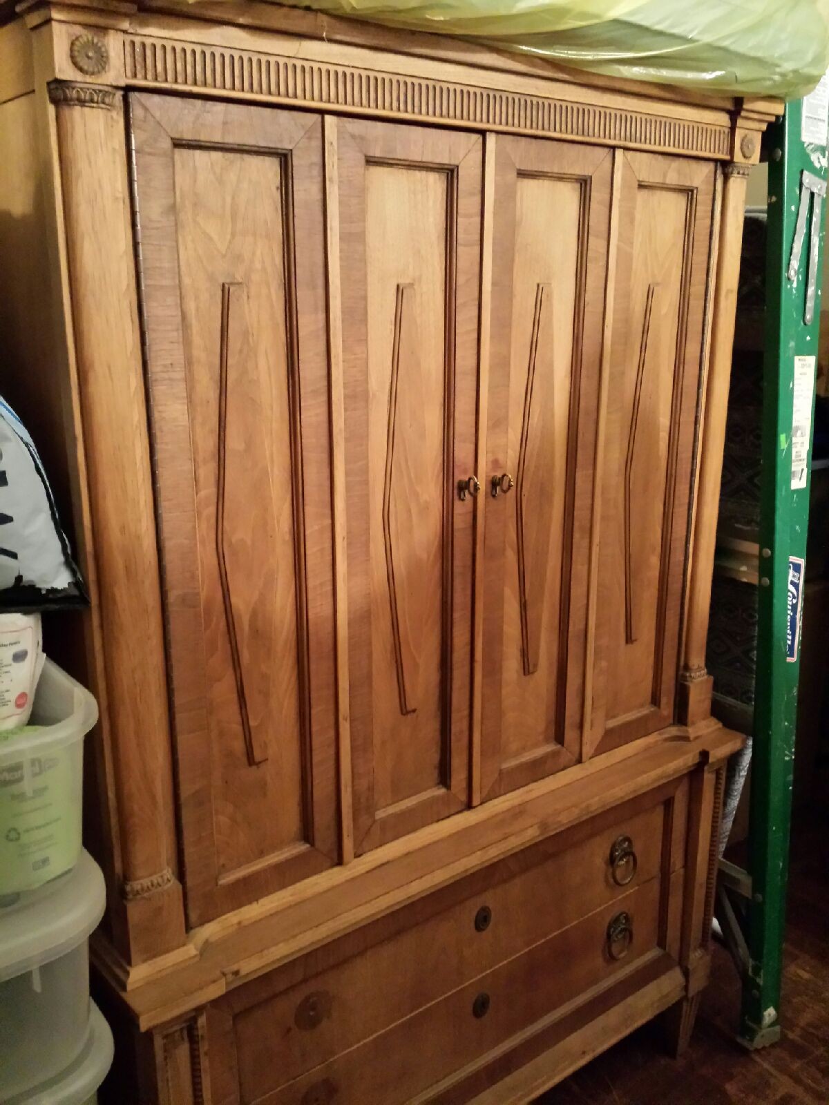 Ernesta's User Image